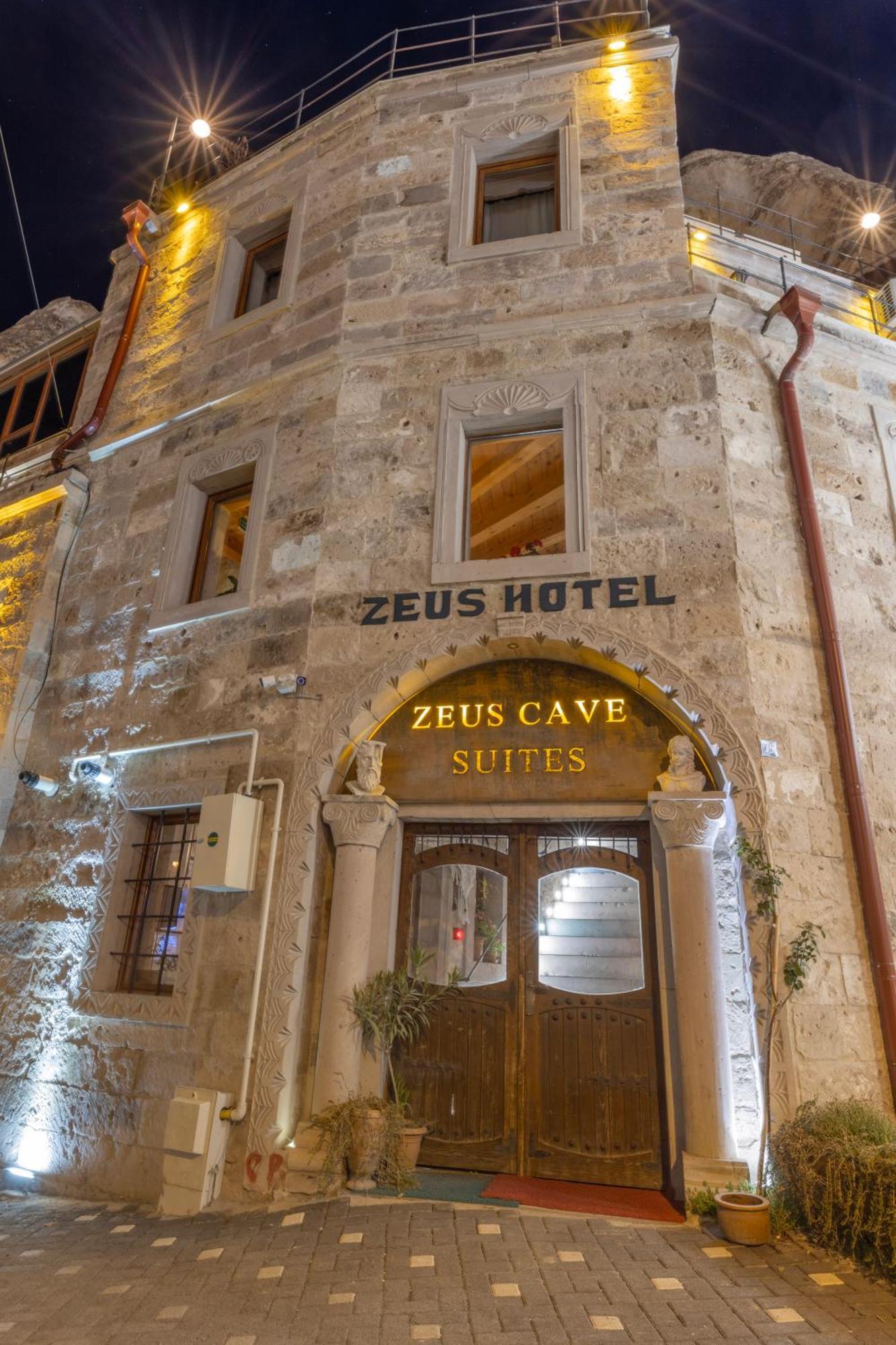 Zeus Cave Suites เกอเรเม ภายนอก รูปภาพ